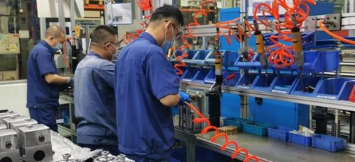 長春一東 以自主創(chuàng)新驅(qū)動(dòng)發(fā)展，數(shù)碼產(chǎn)品研發(fā)與銷售開辟新增長極